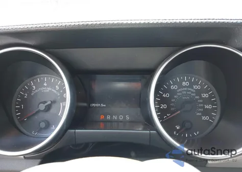 2018 Ford Mustang Ecoboost Premium z USA, uszkodzony, nr VIN 1FATP8UH7J5111615